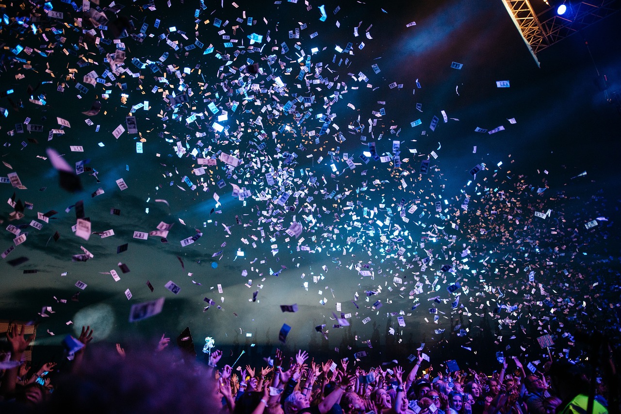 confetti-2571539_1280